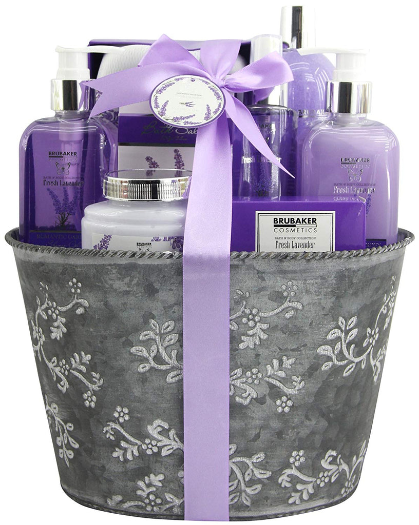 BRUBAKER Cosmetics 'Fresh Lavender' 9-Pieces Bath Gift Set in Vintage Planter 15QD03