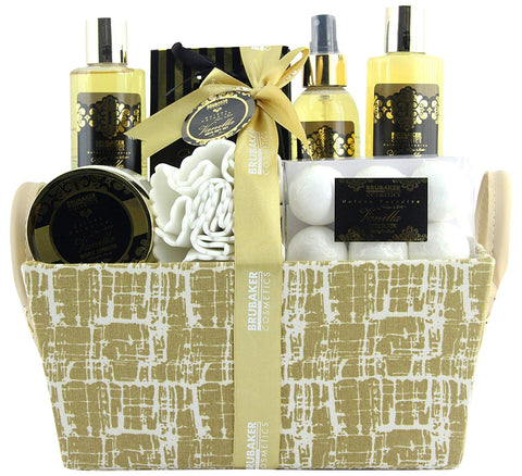 BRUBAKER Cosmetics 'Vanilla Golden Paradise' 13-Pieces Bath Gift Set in Trug Crate - Vanilla Roses Mint Fragrance 16CI08